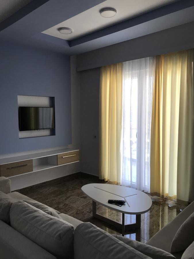 VelipojëElvin Deluxe公寓 外观 照片